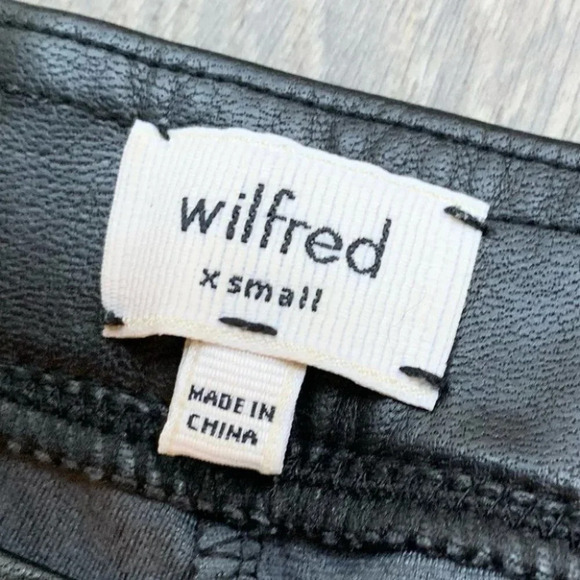 Aritzia Wilfred Rebelle Legging Pant Panelled Faux Leather Skinny Leg Black XS - Picture 11 of 16